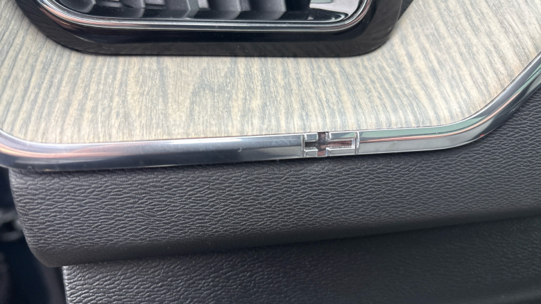 Volvo XC60 2.0 T8 [455] RC PHEV Ultimate Dark 5dr AWD Gtron Estate